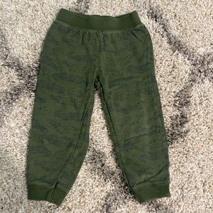 5/$25 Carter’s Alligator Joggers
